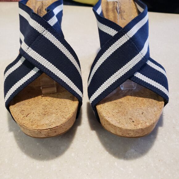 Lucky Brand Miller 2 Cork Platform Wedge Sandals Navy Blue/White Size 9.5 - Picture 3 of 9